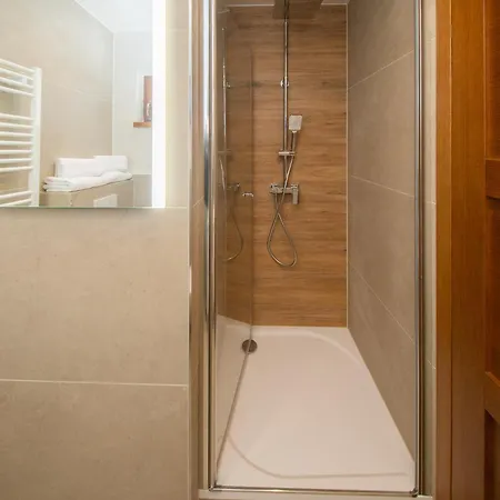 Apartmany Ski Jezersko * Езерско